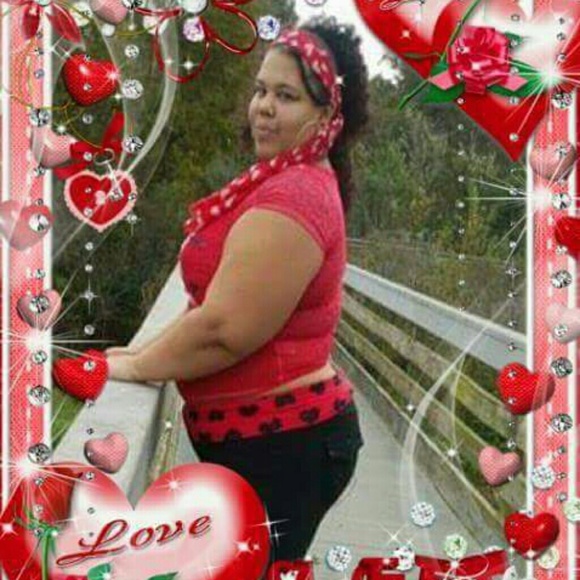 Meet your Posher, Claudia - Picture 7 of 8