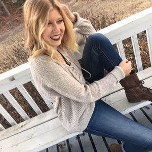 Meet your Posher, Macey lane