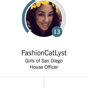 Meet your Posher, Cat