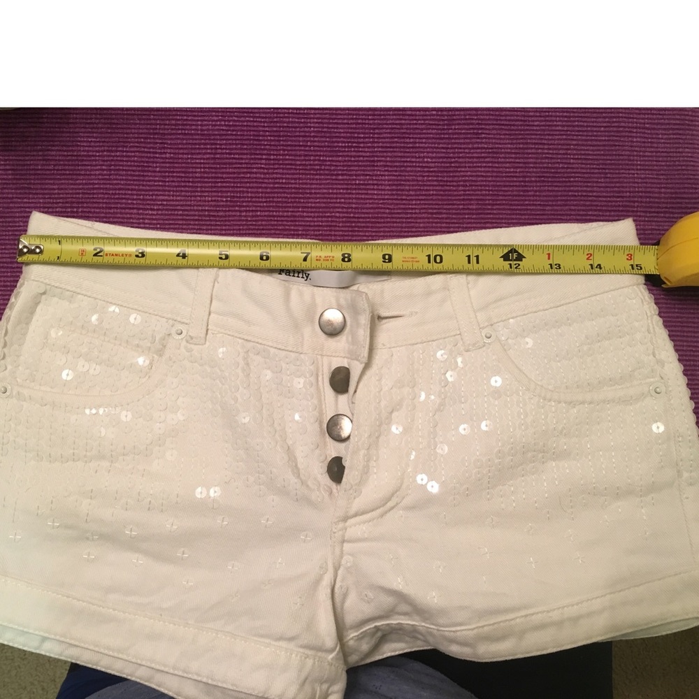 Sparkling white jean short - Picture 4 of 4