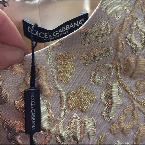 DOLCE AND GABBANA Shift Dress in GOLD 💛👑 - Picture 4 of 4