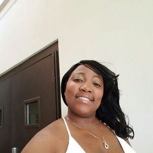 Meet your Posher, Avia