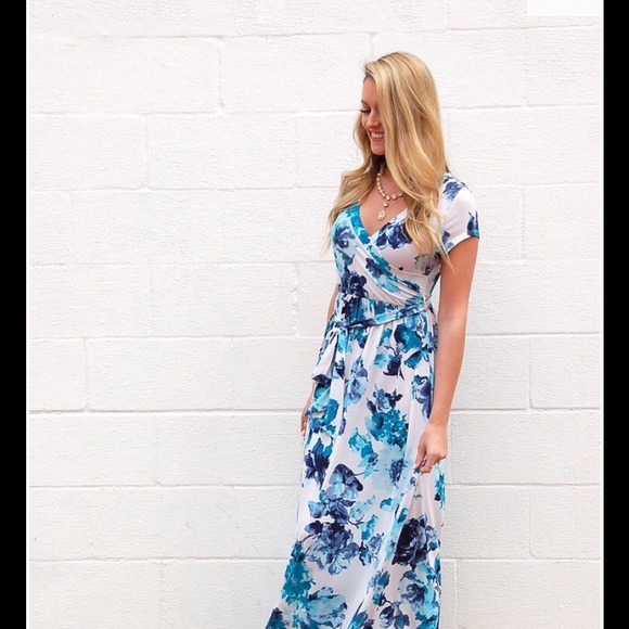 Last 1! Medium Teal Maxi Dress - Picture 5 of 6