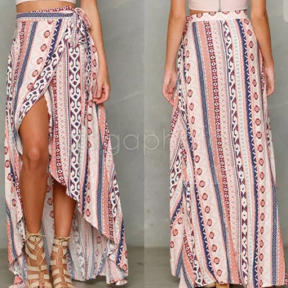 🎉 COVER UP SKIRT PINK SHEER 🎉 - Picture 3 of 8