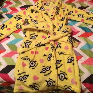 Girls robe! Plush material so soft girls 10/12