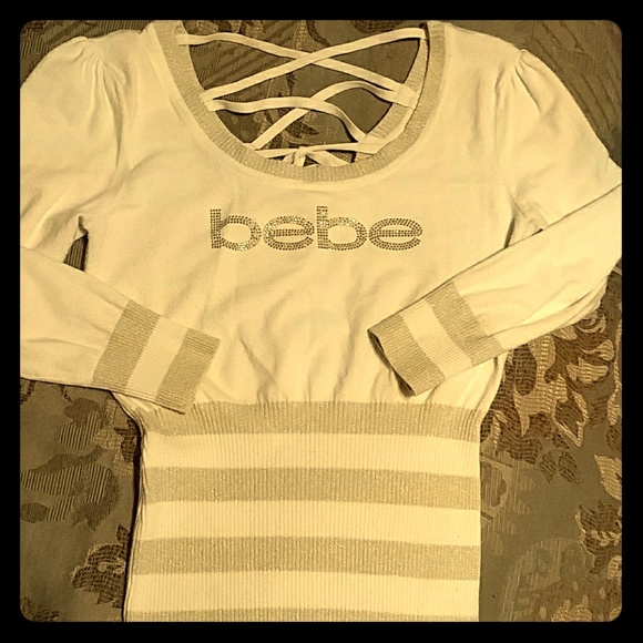 bebe Sweaters - 💐bebe super soft sweater💐