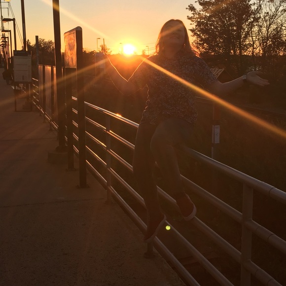 Meet your Posher, Maxine - Picture 4 of 4