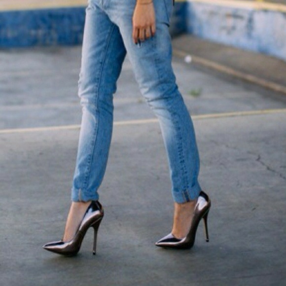 Last Size 8.5! 💖Rose Gold Metallic Pointy Pump - Picture 6 of 7