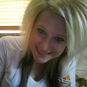 Meet your Posher, Stefanie