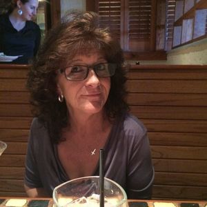 Meet your Posher, Tonya