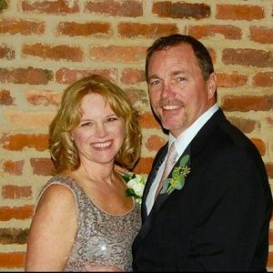 Meet your Posher, Lora