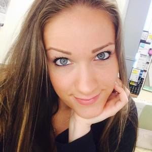 Meet your Posher, April