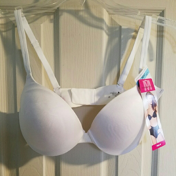 Maidenform push up bra.