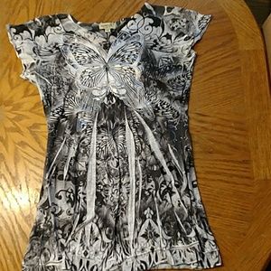 BEAUTIFUL BUTTERFLY TOP