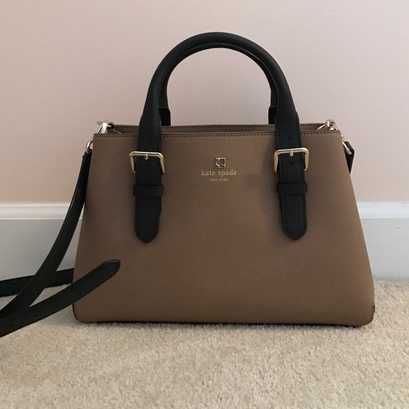 kate spade Handbags - Kate Spade Crossbody Purse