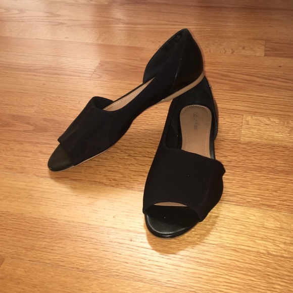 CLOSET CLOSING ✨ Calvin Klein flats