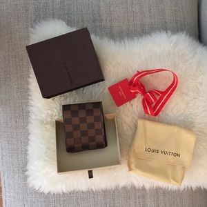 Authentic Louis Vuitton Wallet-Timeless piece.