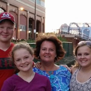 Meet your Posher, Tina