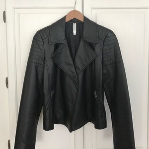 Mural Leather Jacket 💋