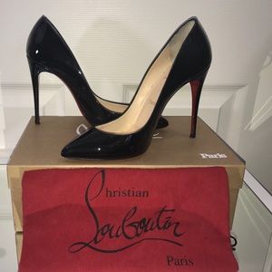 Pigalle Follies 100 Patent