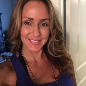 Meet your Posher, Anita