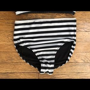 Albion fit high waisted bottoms