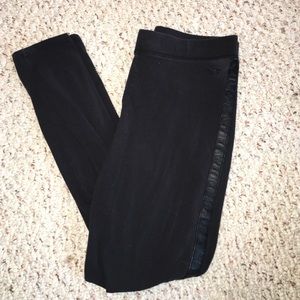 Victoria's Secret Pink leggings