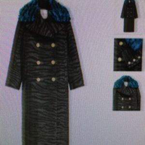 Kenzo coat with fur removable collar.