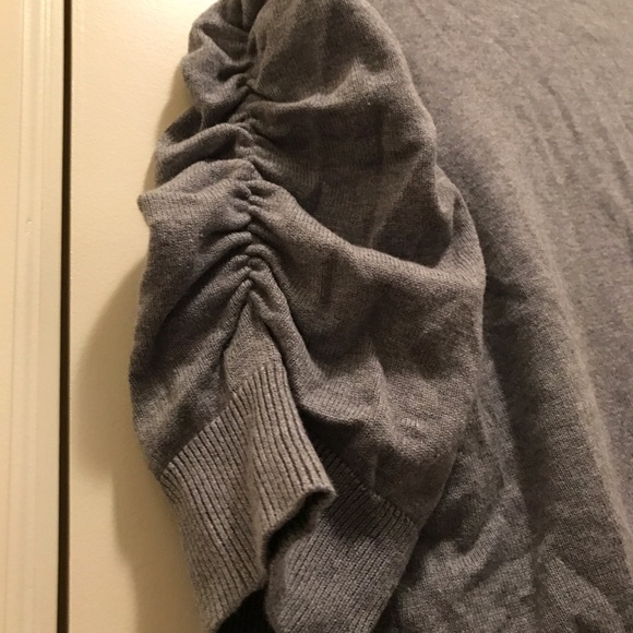 Coverup sweater - Picture 3 of 3