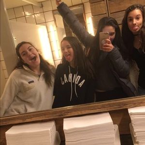 Meet your Posher, Sarah