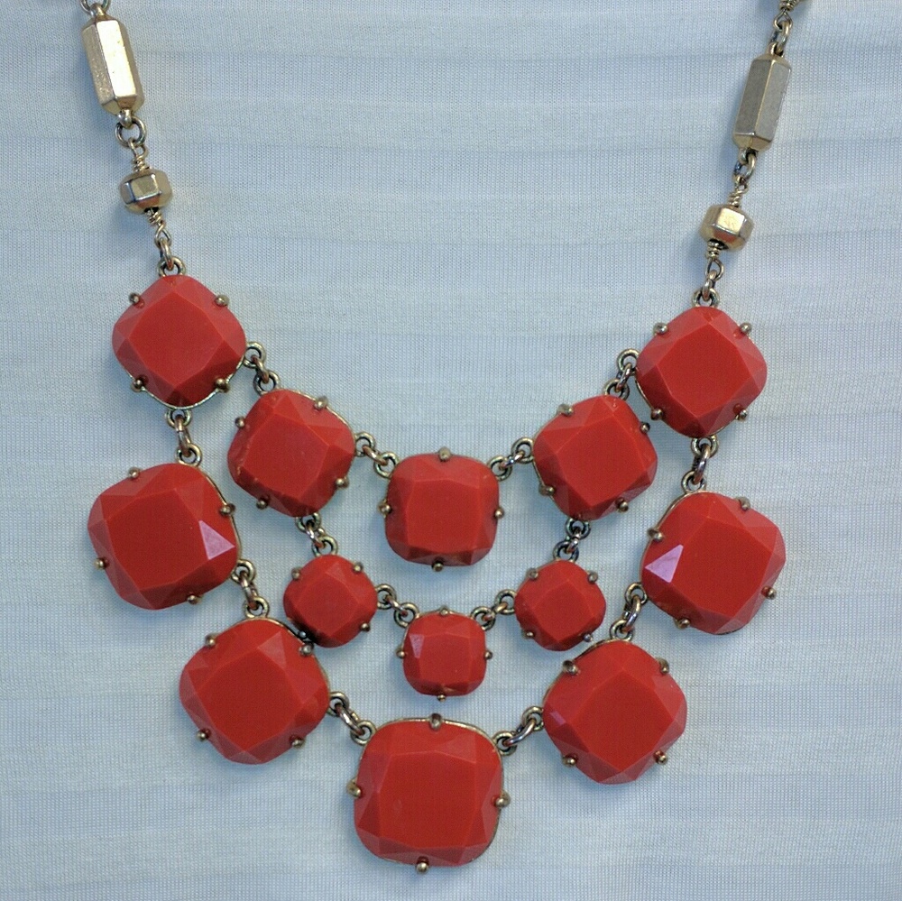 Stella and Dot Olivia bib necklace