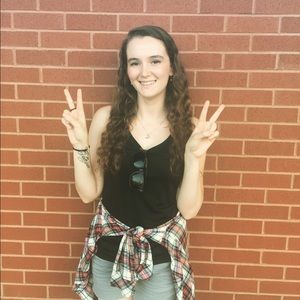 Meet your Posher, Brianne