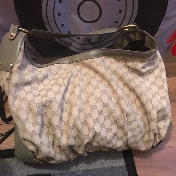Handbags - Gucci bag
