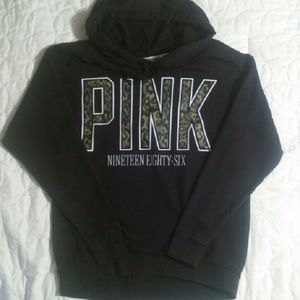 🚫 SOLD on Mercari 🚫 RARE vs PINK cheetah hoodie