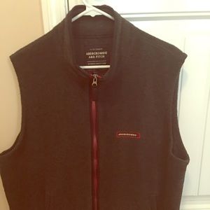 Men's L Abercrombie and Fitch vest.