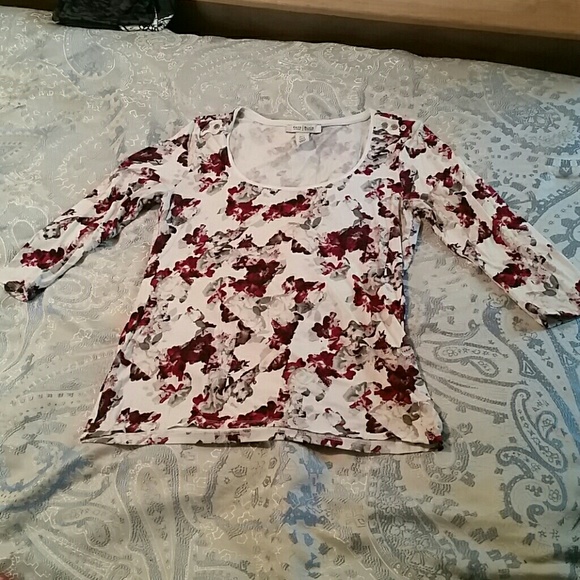 White House Black Market 3/4 length skirt