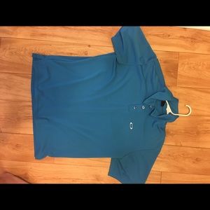 Men's Large Oakley Golf shirt