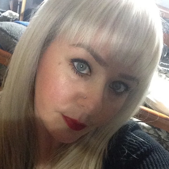 Meet your Posher, Ladonna