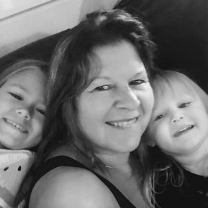 Meet your Posher, Paula