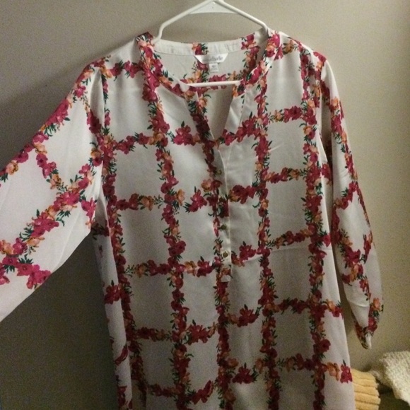 Floral Charming Charlie polyester top