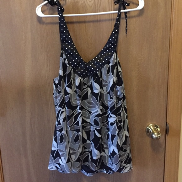 Ladies light weight summer tie at shoulder top