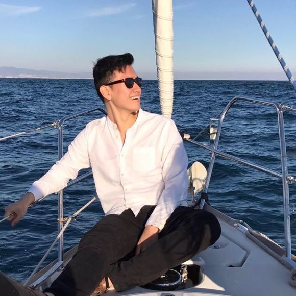 Meet your Posher, Eric - Picture 1 of 1