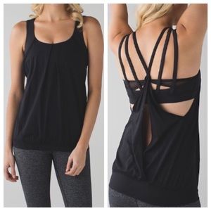 Lululemon Nouveau Tank