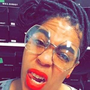 Meet your Posher, Candace