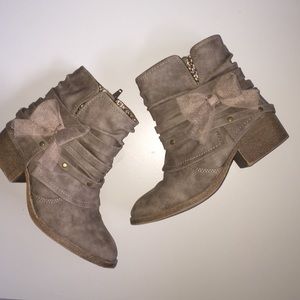 hopscotch shoes for girl