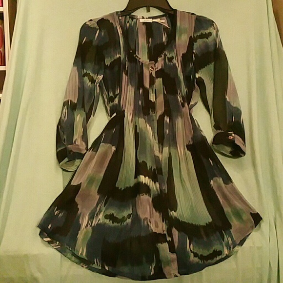Flowy sheer blouse