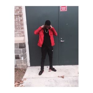 Meet your Posher, Jay