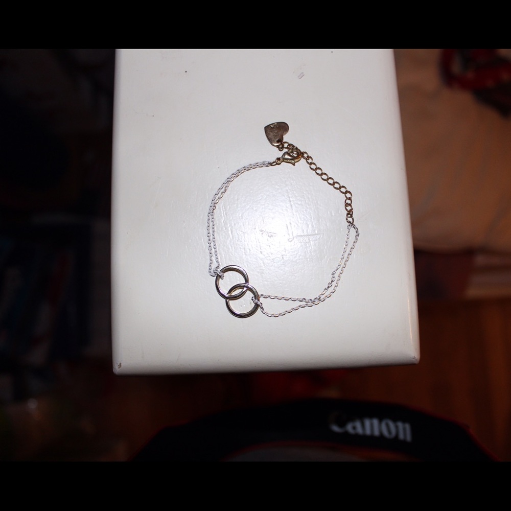 Brandy Melville Bracelet