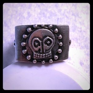 Skull and crossbones Sterling silver ring
