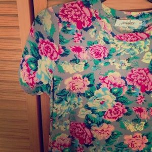 Beautiful floral swing dress!!!